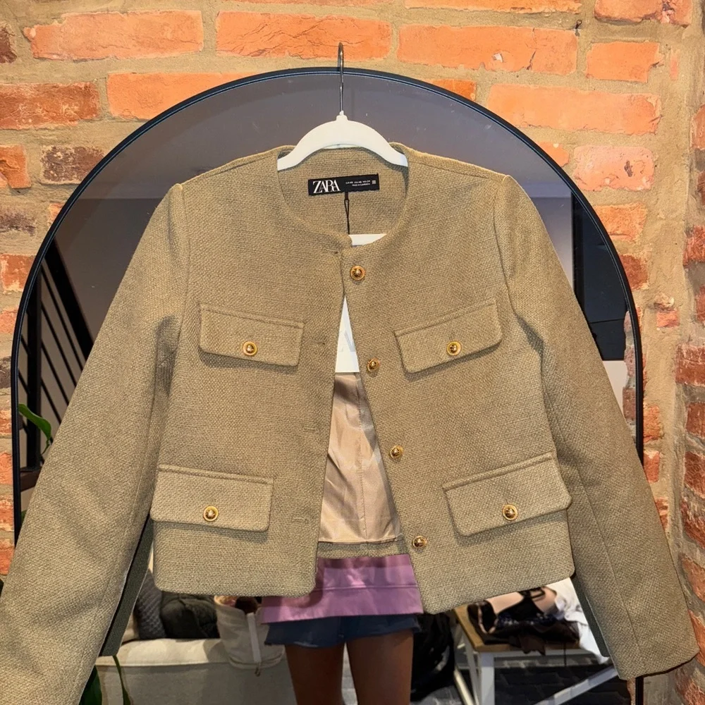 NWT Zara Tan/Khaki Blazer with Gold Buttons, XS - Picture 5 of 7